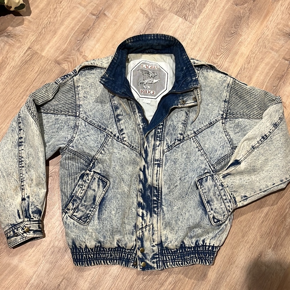Vintage Eagles Ridge double collared acid washed denim jacket with textur